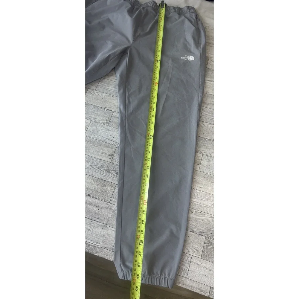 The North Face Mens Gray Athletic Jogger Pants Size L Outdoor Travel Performance
